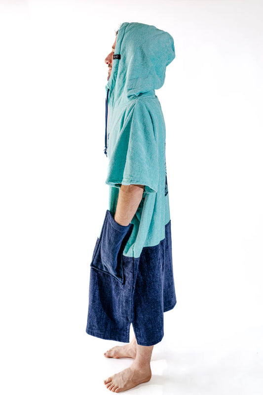 All-In Beach Crew V Poncho Unleash