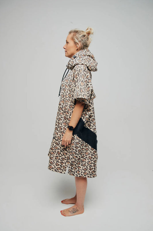 All-In Beach Crew V Poncho Leopard