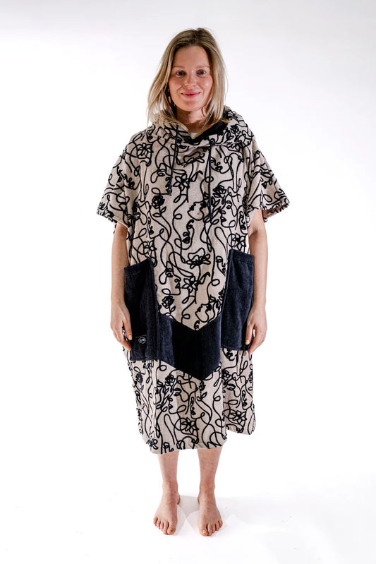 All-In Beach Crew V Poncho Oneline