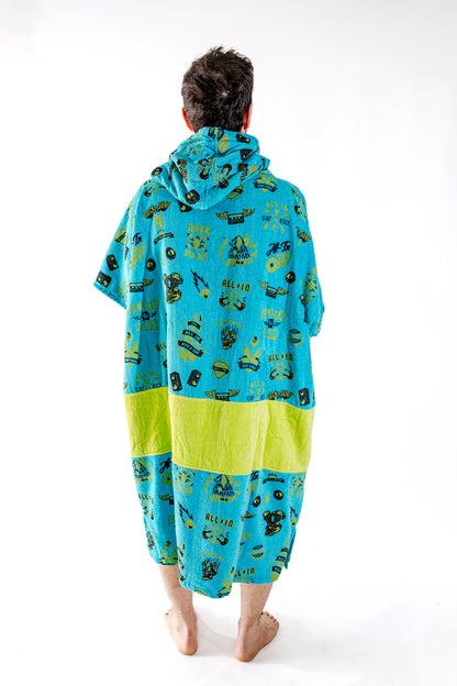 All-In Beach Crew V Poncho Rock
