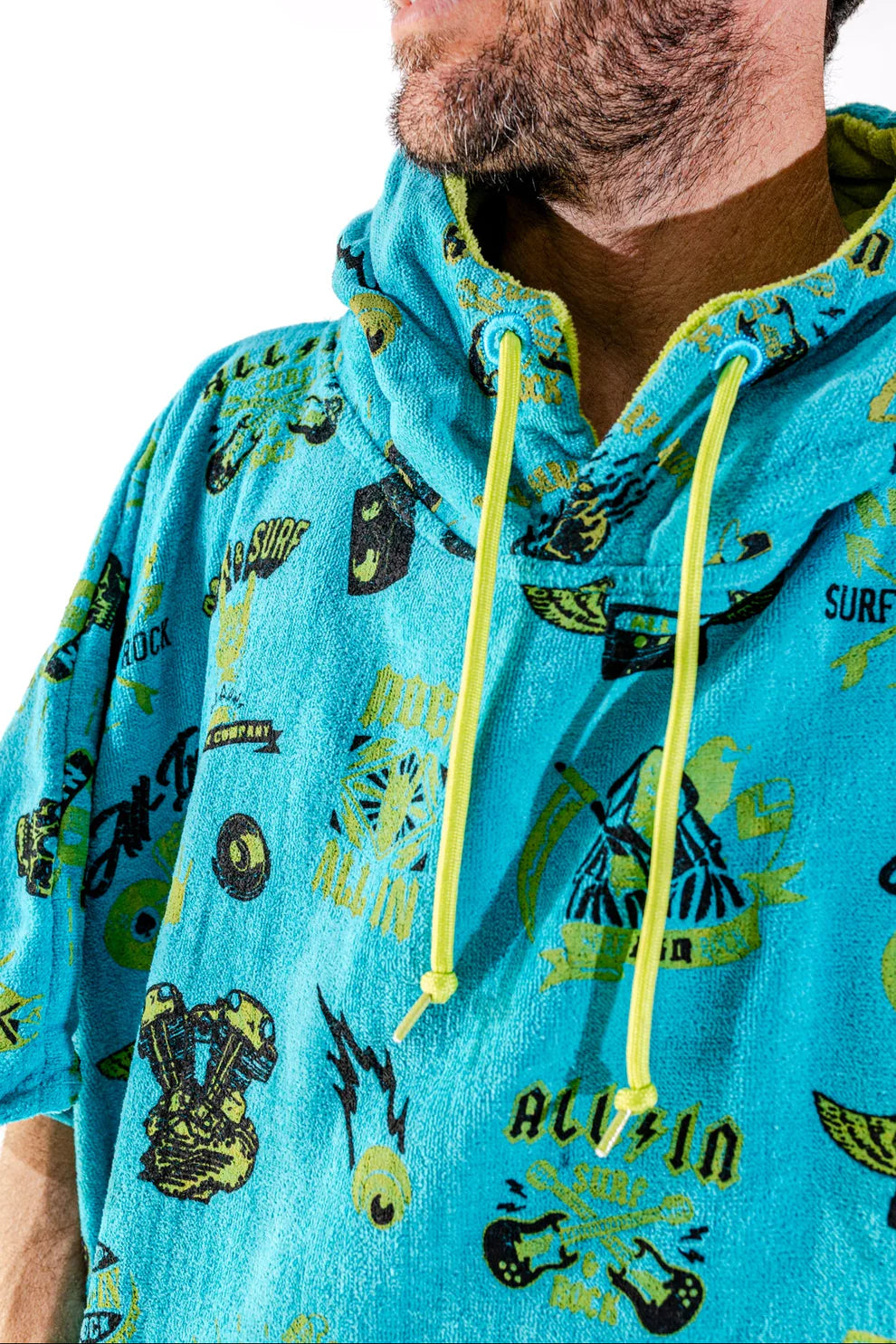 All-In Beach Crew V Poncho Rock